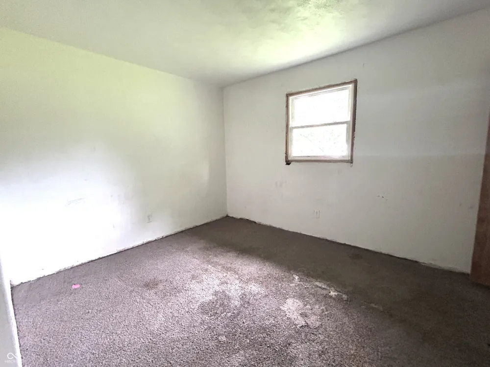 1720 E Lois Lane North Vernon, IN 47265