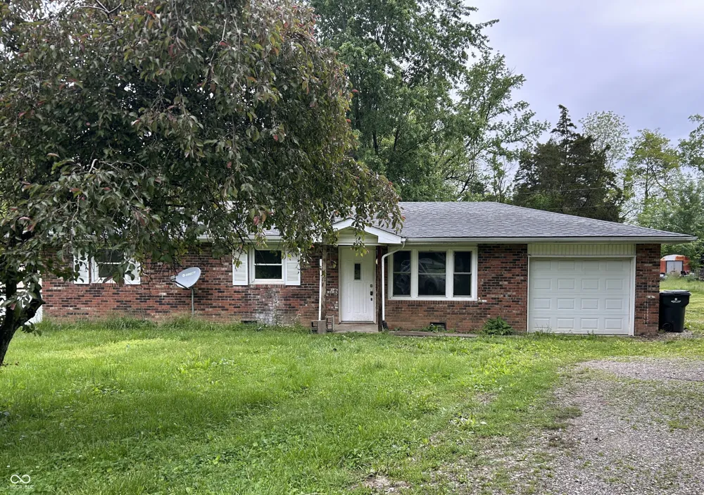 1720 E Lois Lane North Vernon, IN 47265