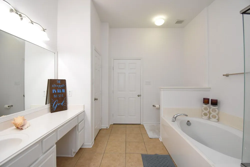 1734 Pepper Hill Lane Sugar Land, TX 77479