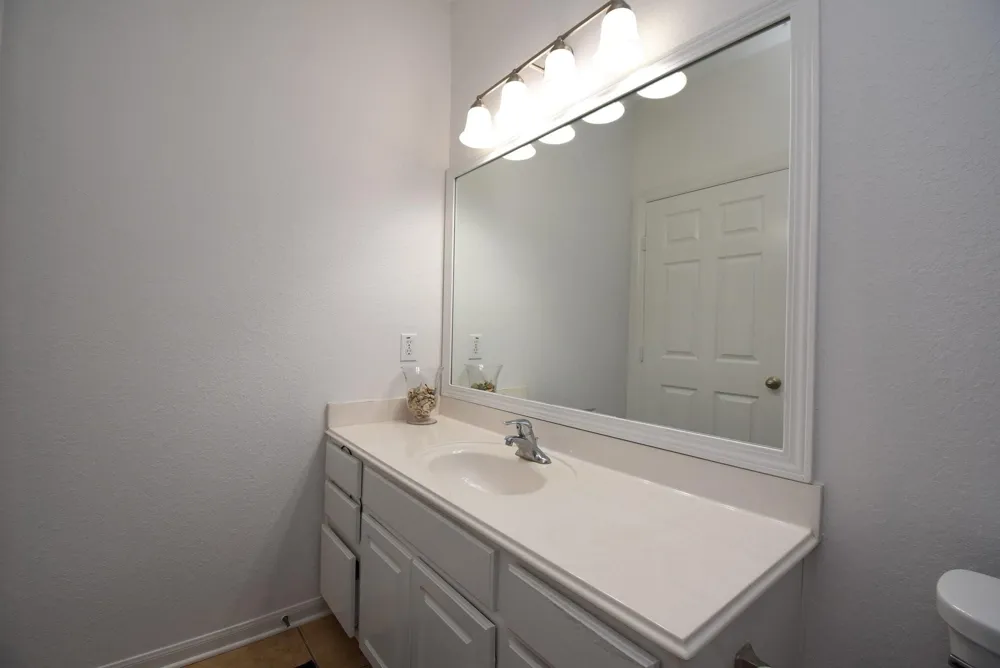 1734 Pepper Hill Lane Sugar Land, TX 77479