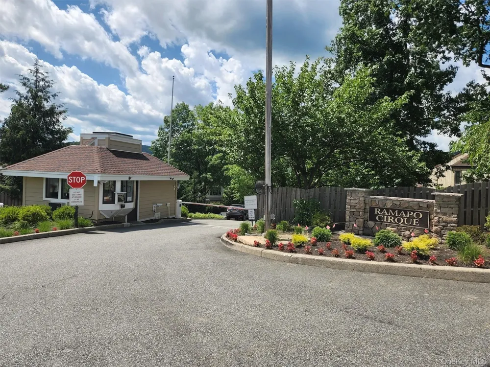 5 Bannock Court Suffern, NY 10901