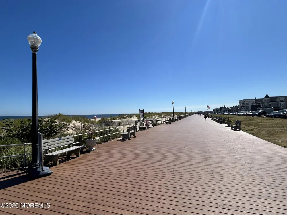 1 5th Avenue #Unit #307 Neptune City, NJ 07753