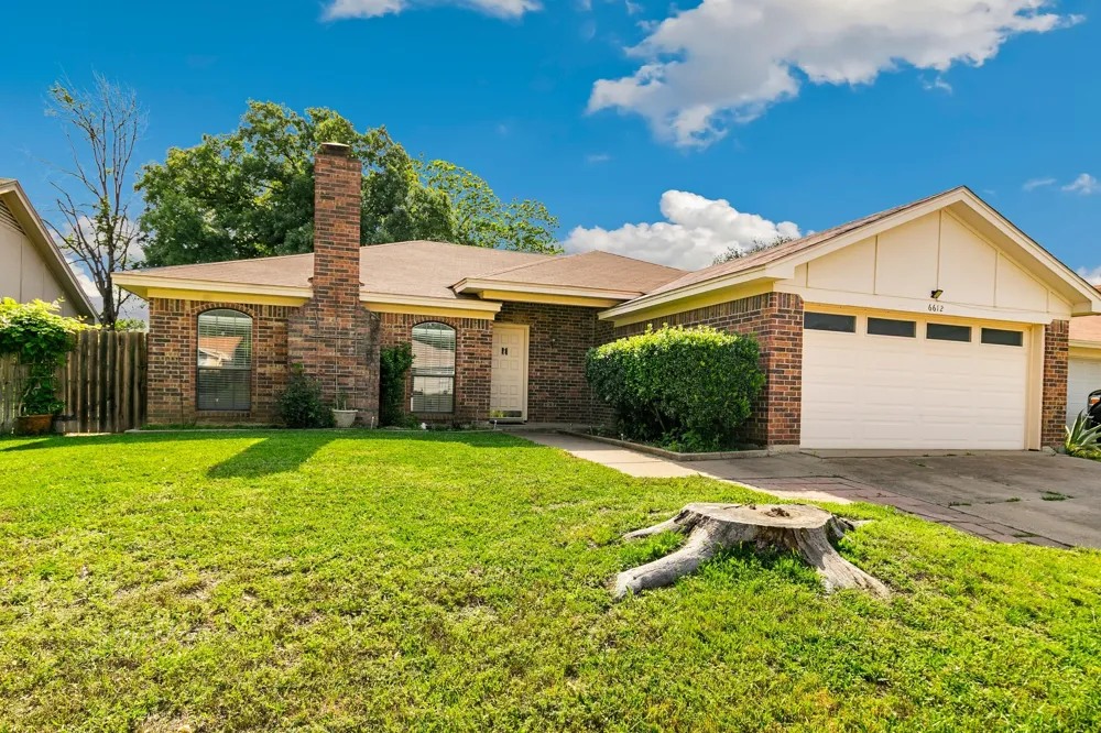 6612 Patsy Lane Watauga, TX 76148