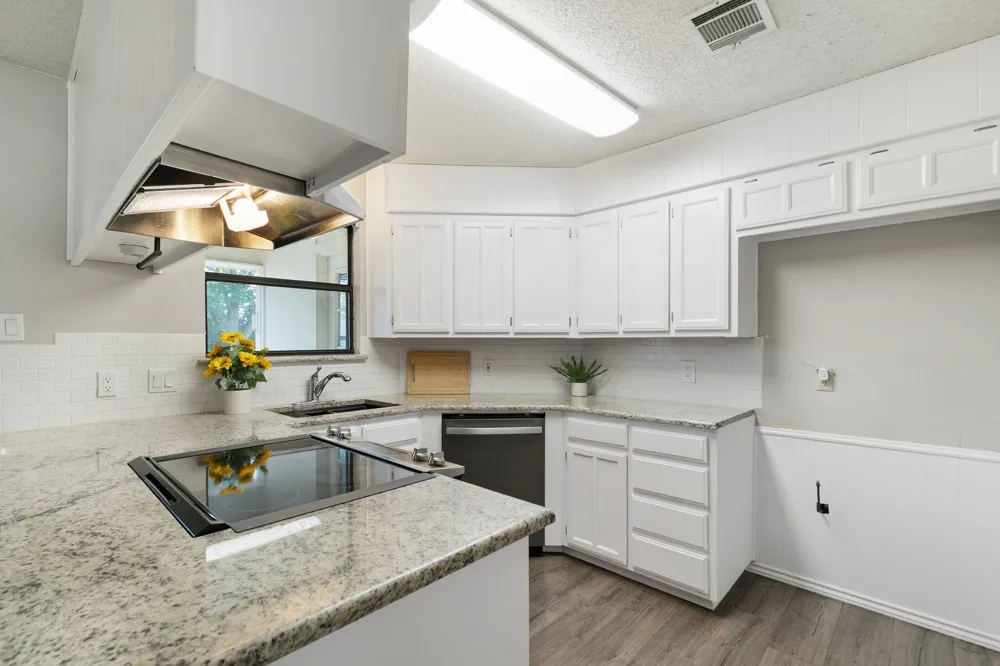 6612 Patsy Lane Watauga, TX 76148