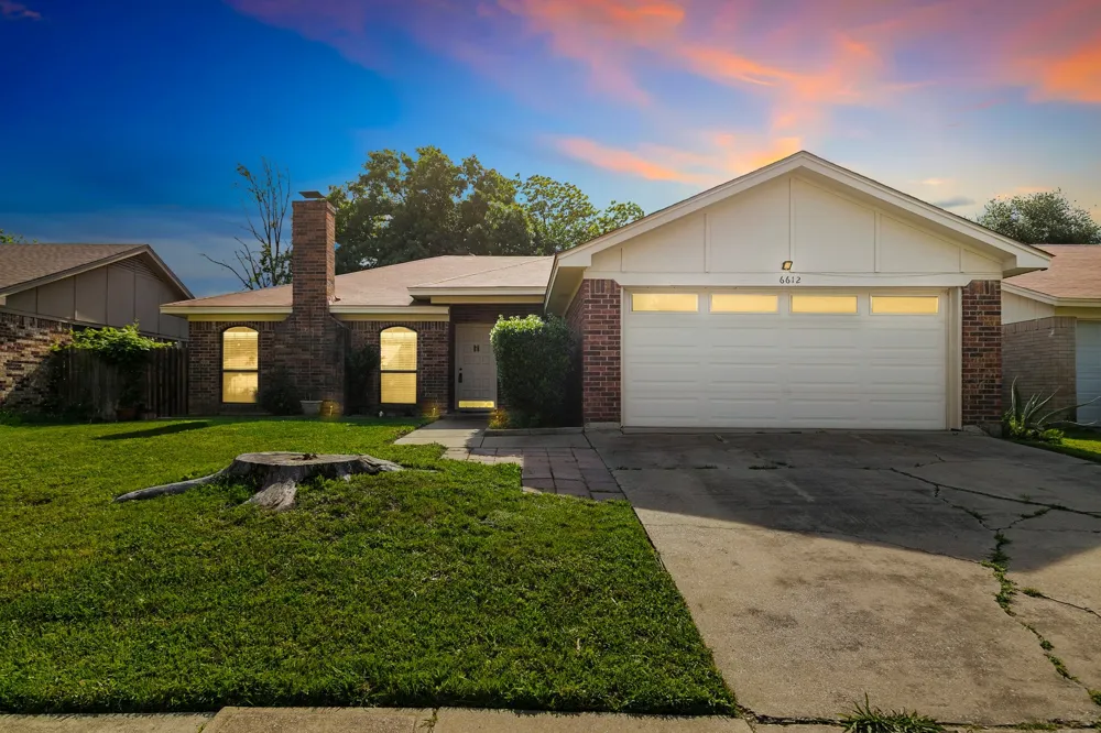 6612 Patsy Lane Watauga, TX 76148