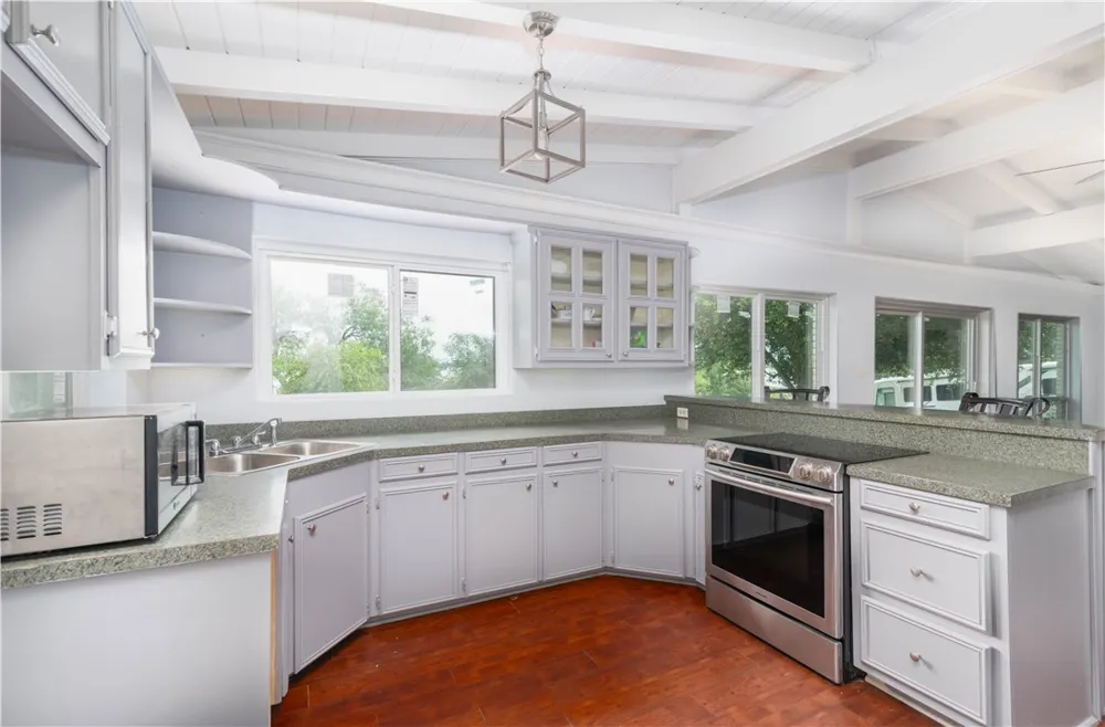 143 Trail Ridge Drive Sandia, TX 78383