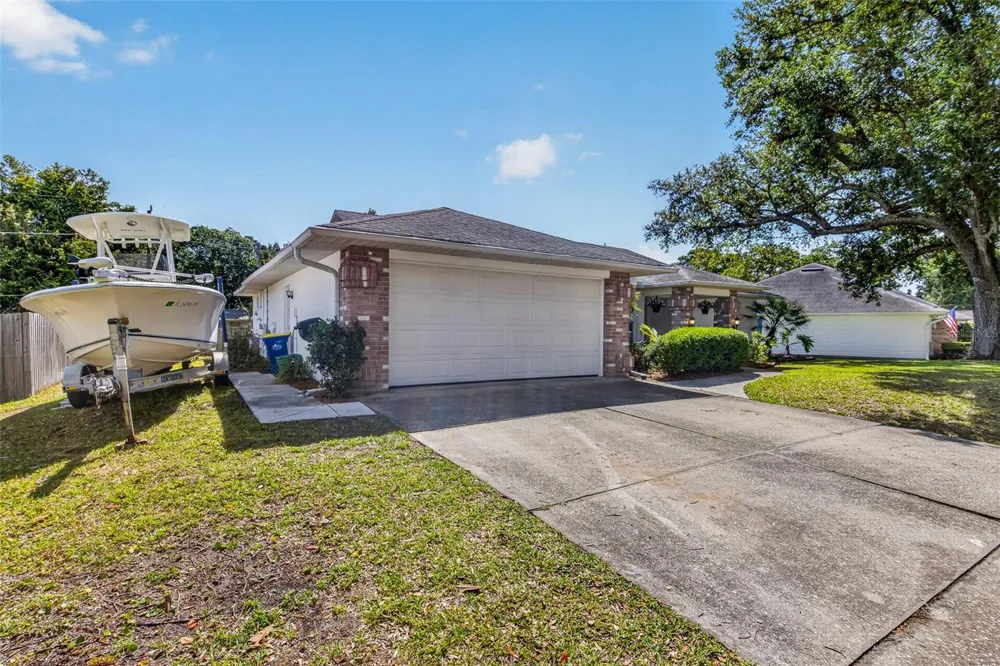 2225 VISTA PALM DRIVE Edgewater, FL 32141