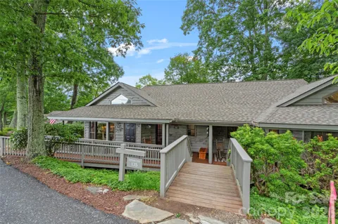 135 Club House Drive #5A