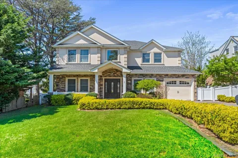 39 Coolidge Avenue