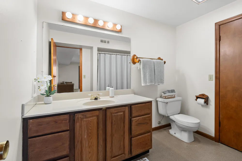 28323 Northern Bluff Drive Gobles, MI 49055