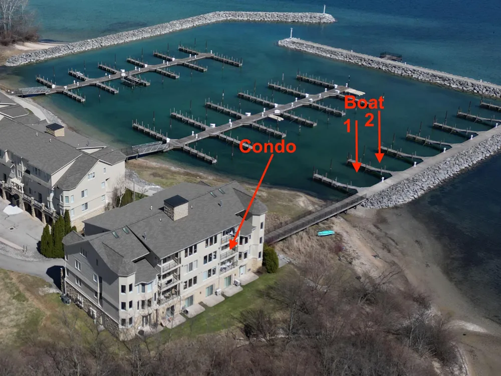 704 Dockside Circle Suttons Bay Township, MI 49682