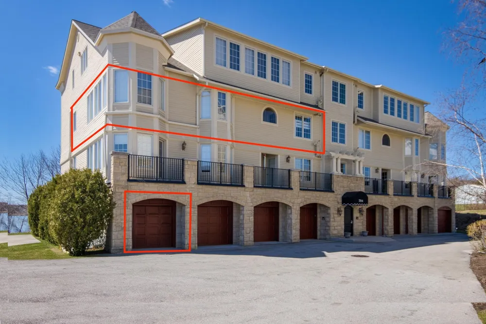 704 Dockside Circle Suttons Bay Township, MI 49682