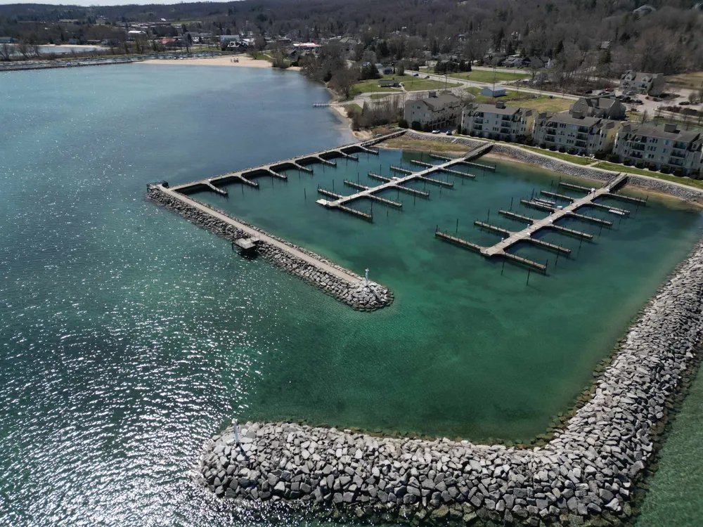 704 Dockside Circle Suttons Bay Township, MI 49682