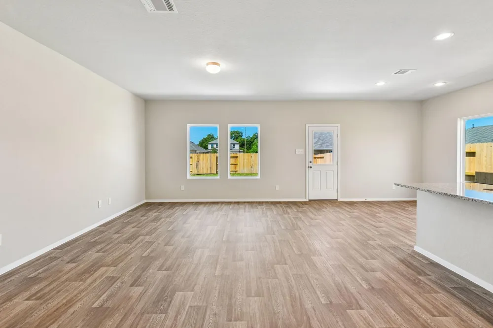 4638 Coral Bean Street Pinehurst, TX 77362