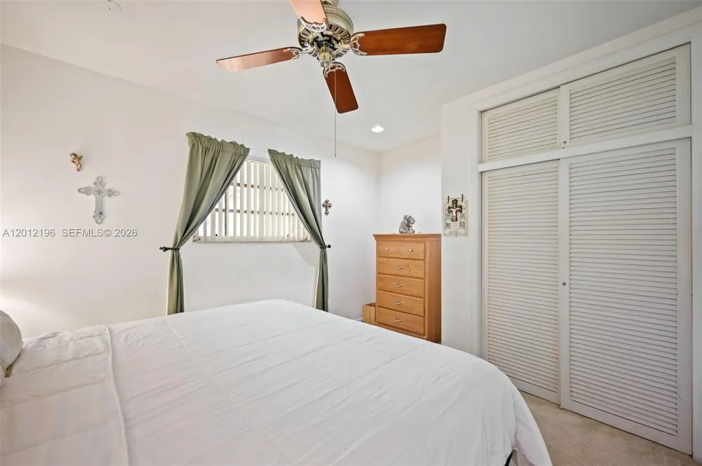 15705 SW 77th Ave Palmetto Bay, FL 33157