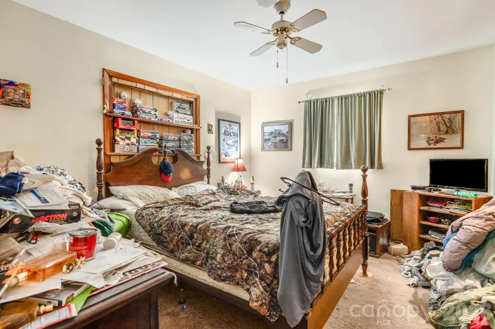 48 Ellen Avenue Canton, NC 28716