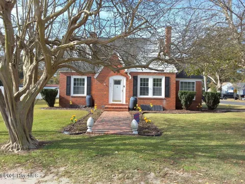 215 Elm Street