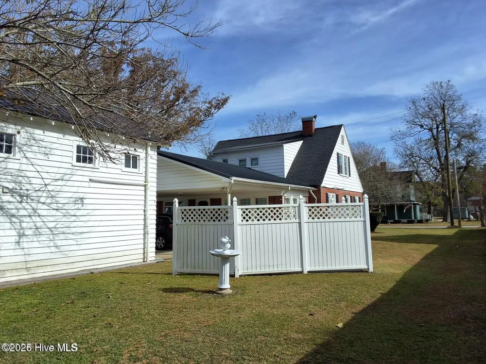 215 Elm Street Chadbourn, NC 28431