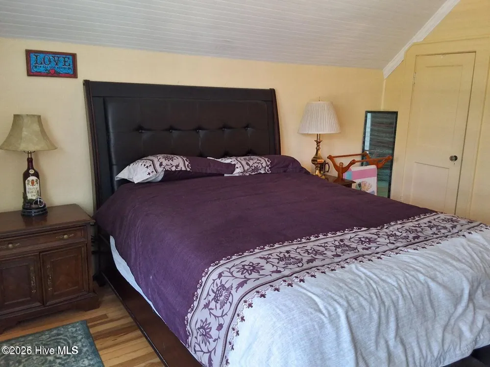 215 Elm Street Chadbourn, NC 28431