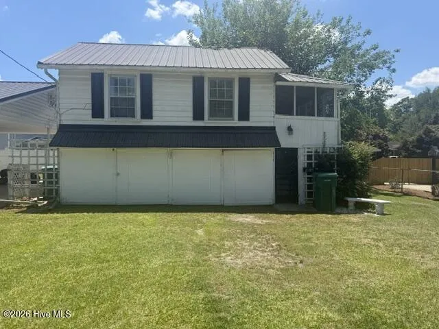 215 Elm Street Chadbourn, NC 28431