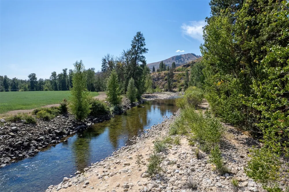 600 West Chewuch Road Winthrop, WA 98862