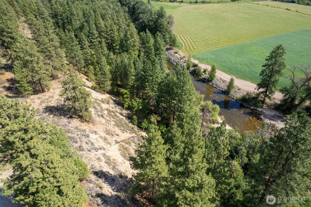 600 West Chewuch Road Winthrop, WA 98862