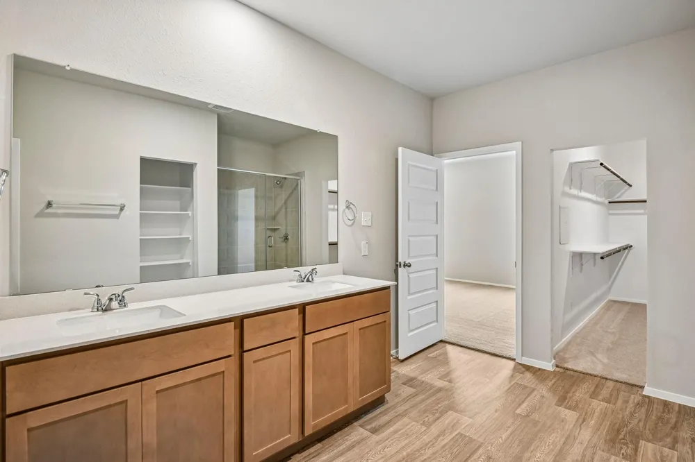 4646 Coral Bean Street Pinehurst, TX 77362