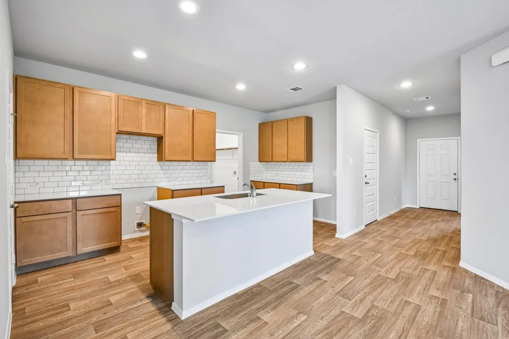 4646 Coral Bean Street Pinehurst, TX 77362
