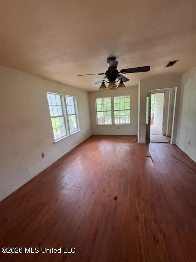 16034 Apia Road Pearlington, MS 39572