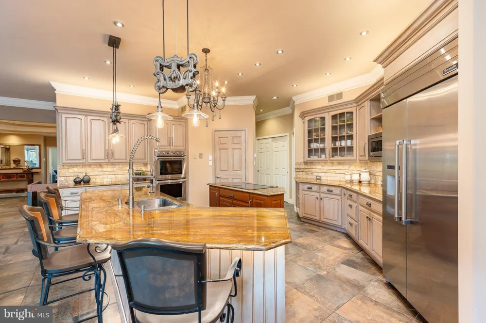 127 FAIRHILL SCHOOL ROAD Hilltown, PA 18927