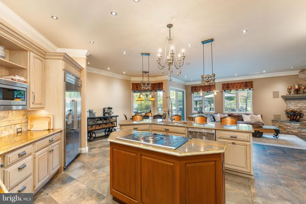 127 FAIRHILL SCHOOL ROAD Hilltown, PA 18927