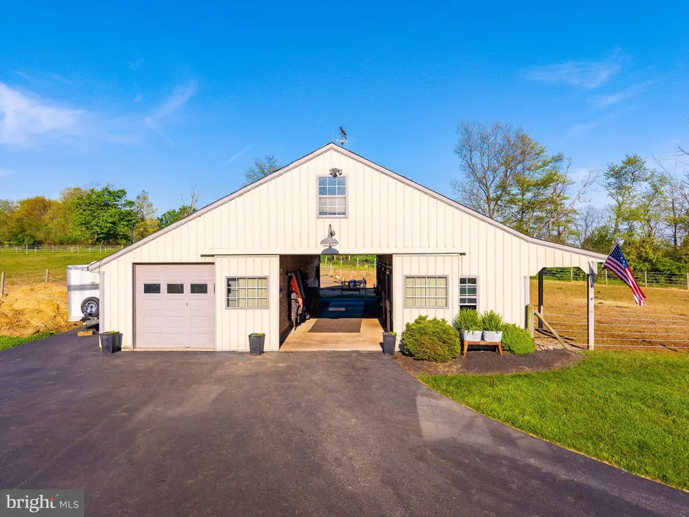 127 FAIRHILL SCHOOL ROAD Hilltown, PA 18927