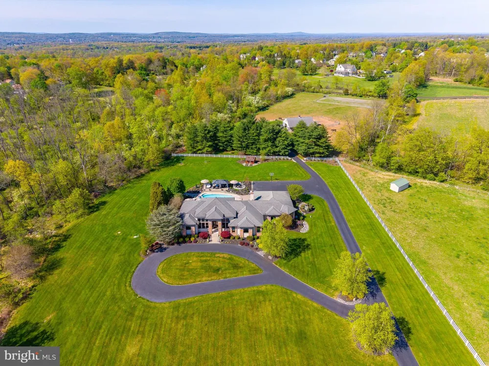 127 FAIRHILL SCHOOL ROAD Hilltown, PA 18927