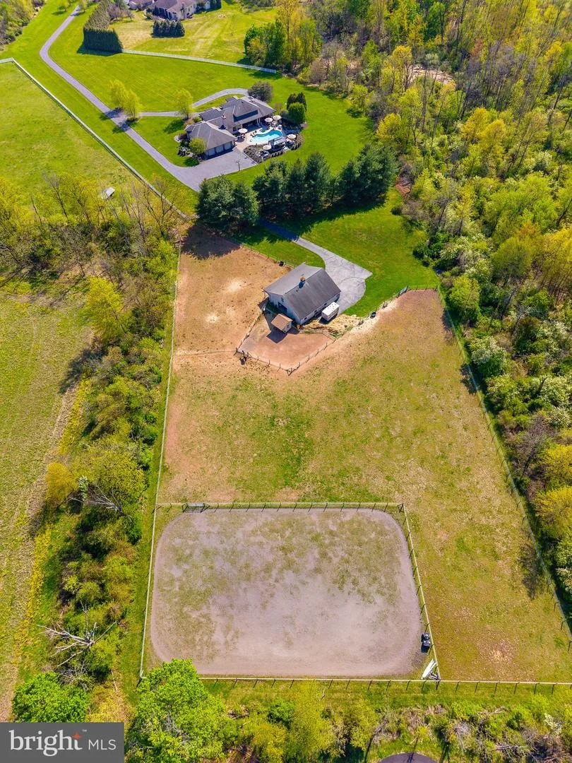 127 FAIRHILL SCHOOL ROAD Hilltown, PA 18927