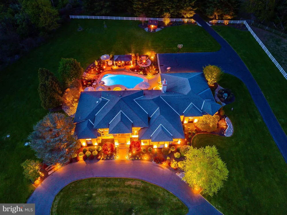 127 FAIRHILL SCHOOL ROAD Hilltown, PA 18927