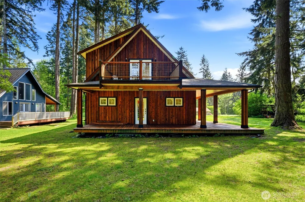 33 G Mukilteo Way Hat Island, WA 98206