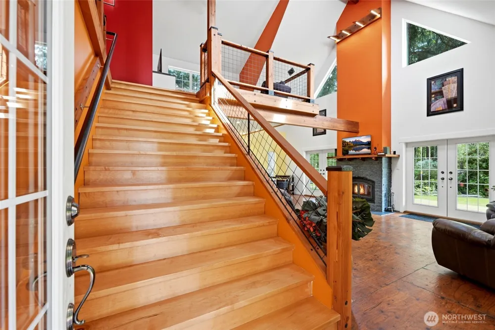 33 G Mukilteo Way Hat Island, WA 98206