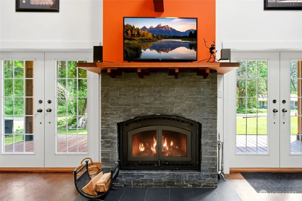 33 G Mukilteo Way Hat Island, WA 98206