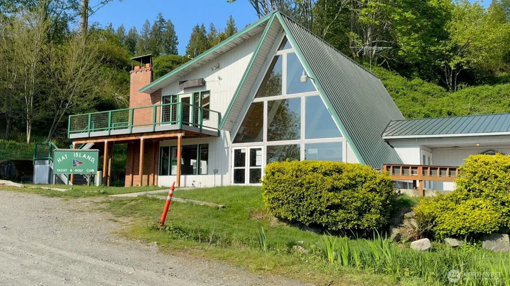 33 G Mukilteo Way Hat Island, WA 98206