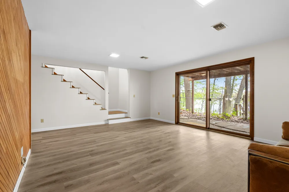 28323 Northern Bluff Drive Pine Grove Township, MI 49055