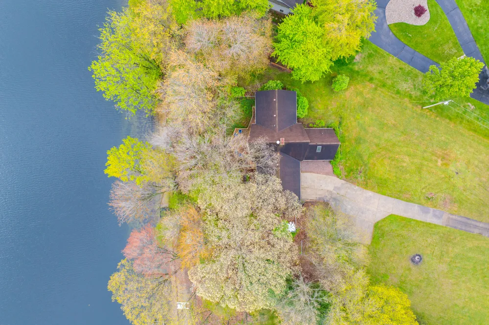 28323 Northern Bluff Drive Pine Grove Township, MI 49055