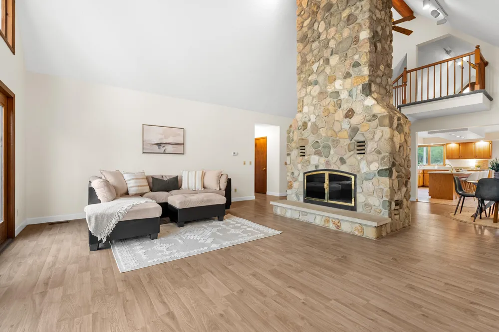 28323 Northern Bluff Drive Pine Grove Township, MI 49055