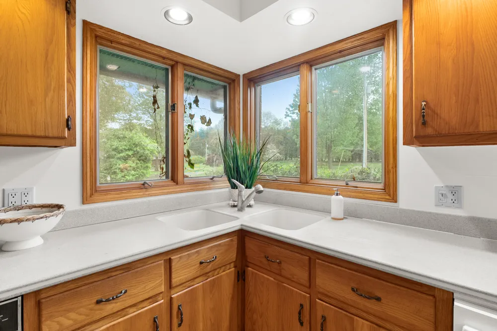 28323 Northern Bluff Drive Pine Grove Township, MI 49055