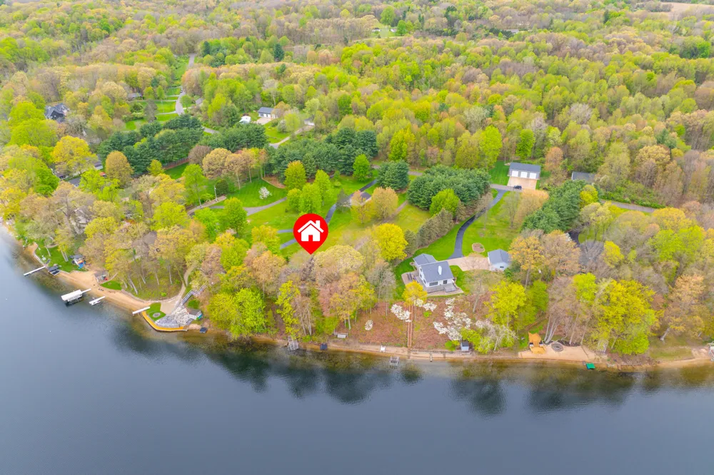 28323 Northern Bluff Drive Pine Grove Township, MI 49055