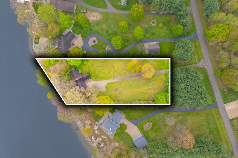 28323 Northern Bluff Drive Pine Grove Township, MI 49055