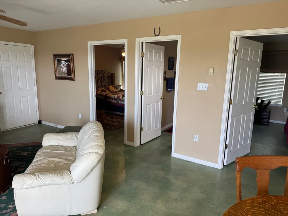 460 Private Road 1236 Lampasas, TX 76550