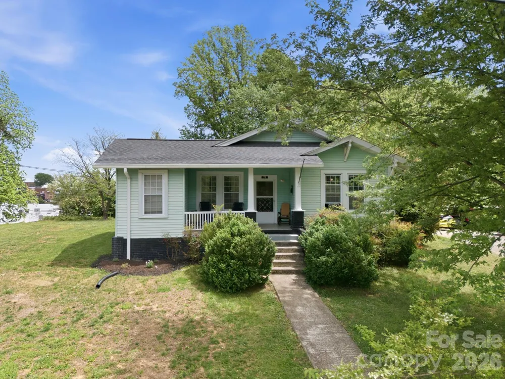 77 Pulliam Street Marion, NC 28752