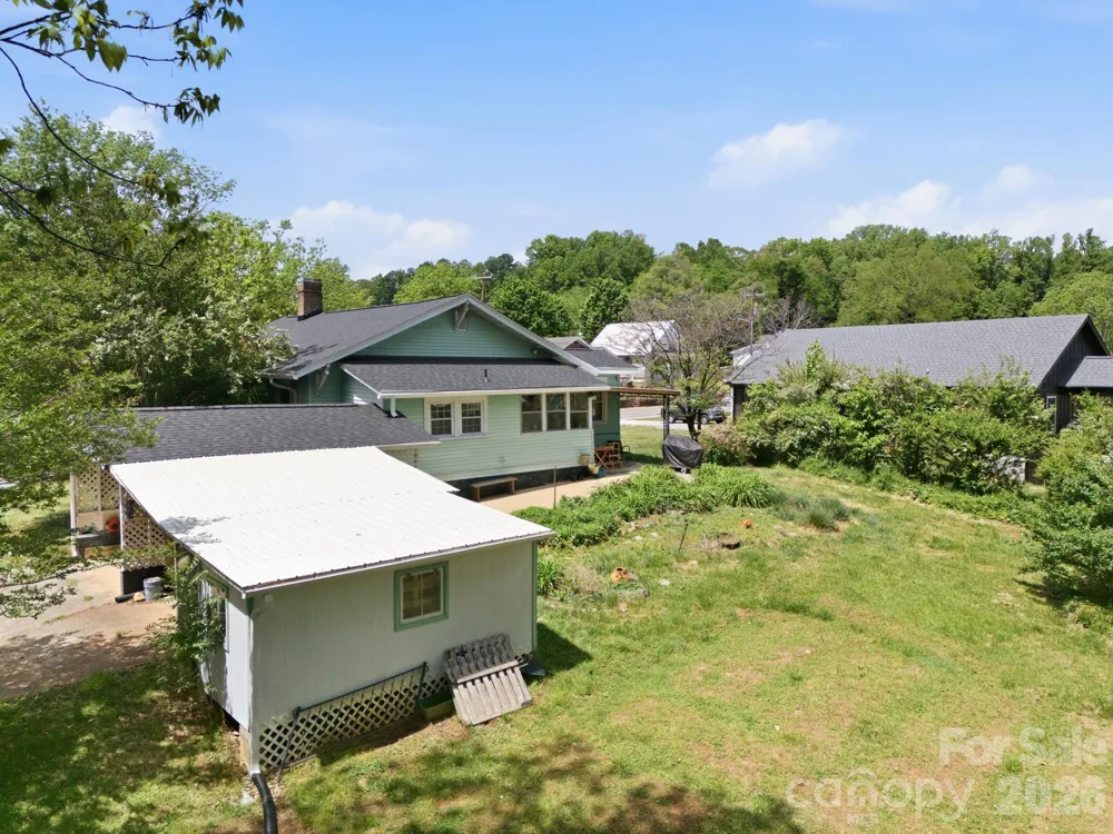 77 Pulliam Street Marion, NC 28752