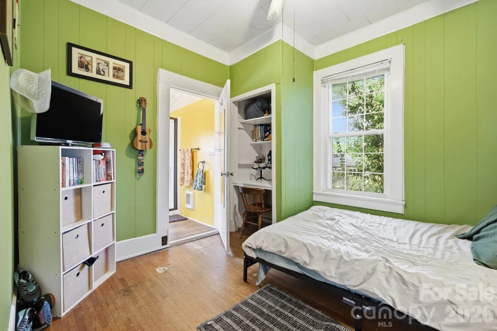 77 Pulliam Street Marion, NC 28752