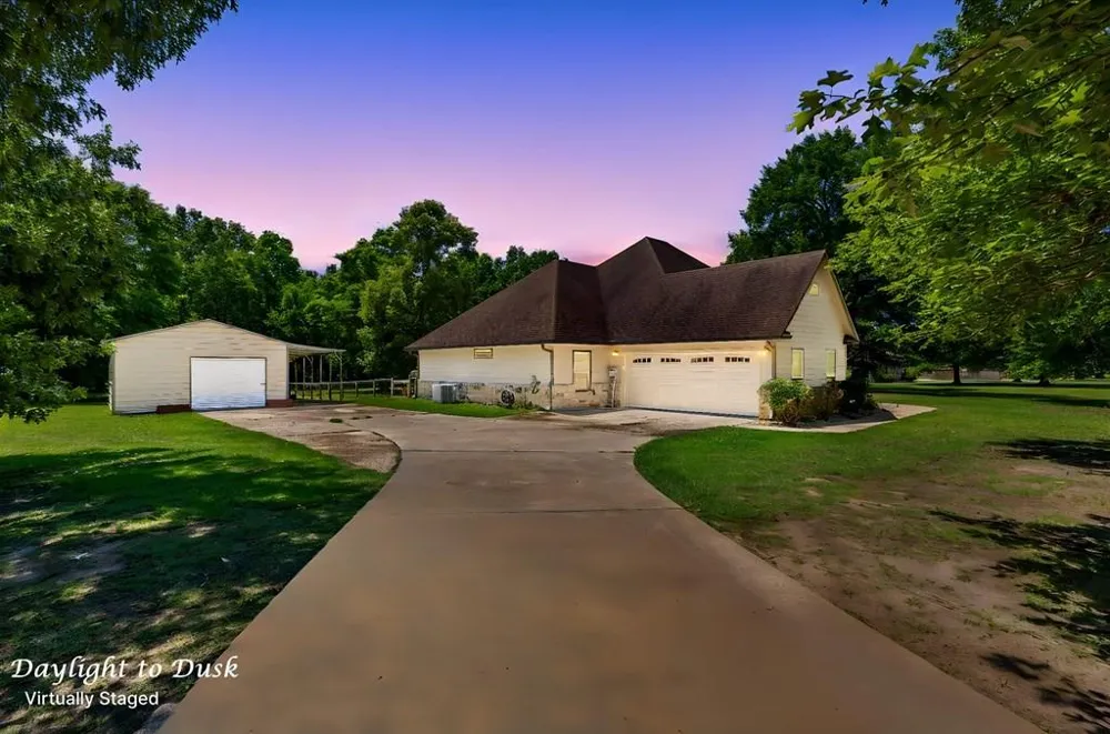 1171 Old Ewing Road Lufkin, TX 75901